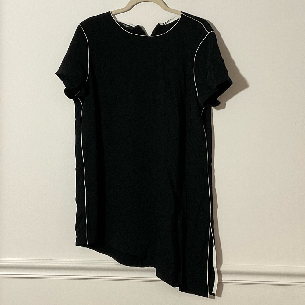 Alfani Black Short Sleeve Asymmetrical Dress with White Piping